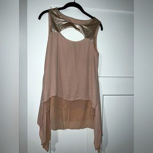 BCBG top